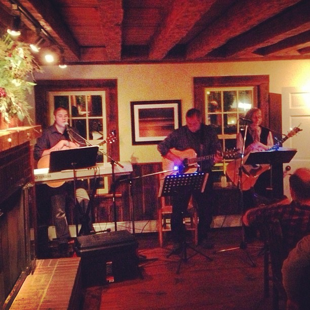 Local musicians including Essex resident Donna Sonnet perform at the Essex Inn.