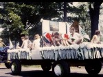Essex Memorial Day Parade 1971: 4-H Float (Credit: Harry and Judy Koenig)